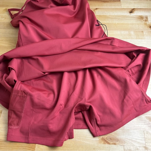 NEW Girlfriend Collective Naomi Active Workout Dress Shorts Lava Red Size Large - Picture 3 of 11